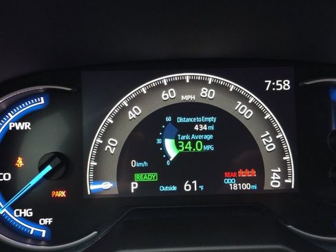 Certified 2024 Toyota RAV4 LE image 25