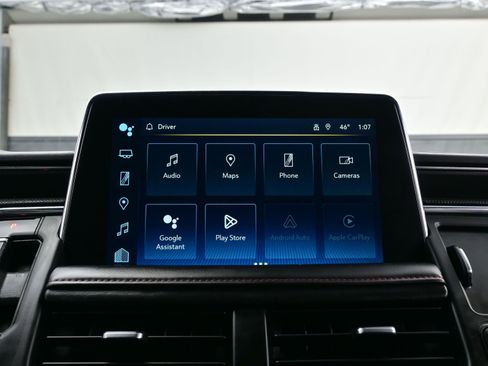 Used 2023 Chevrolet Suburban RST w/ Luxury Package image 21