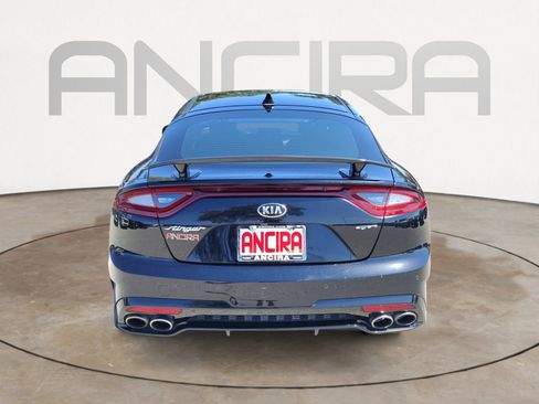 Used 2019 Kia Stinger GT1 RWD image 9