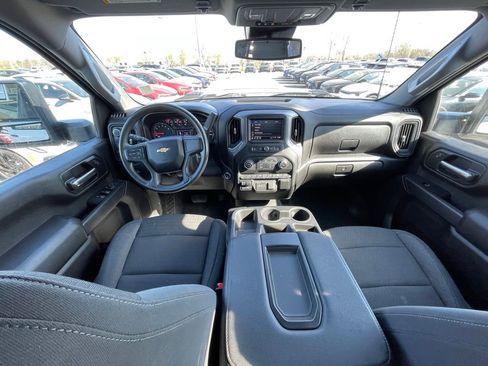 Used 2024 Chevrolet Silverado 2500 Custom w/ Custom Value Package AWD/4WD image 20
