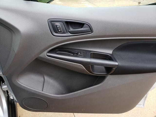 Used 2020 Ford Transit Connect XL FWD image 18