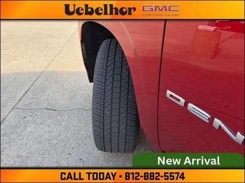 Used 2024 GMC Yukon Denali Ultimate image 24