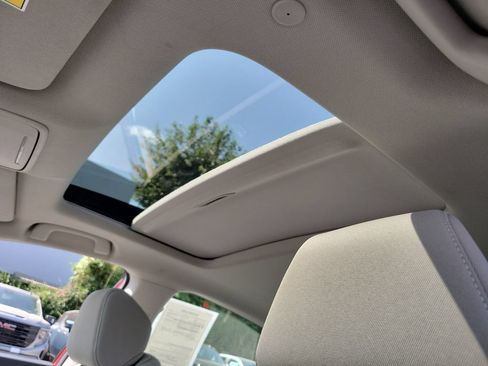 Certified 2024 Honda Accord EX image 30