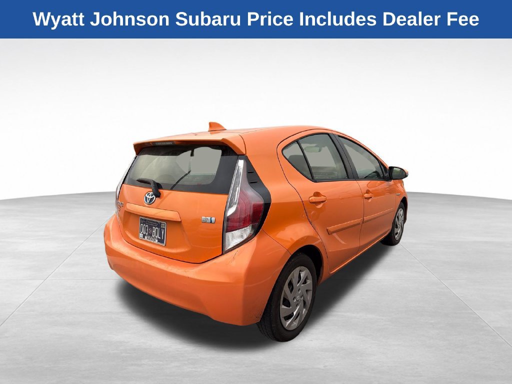 Used 2015 Toyota Prius C Two w/ Preferred Accessory Package FWD image 9