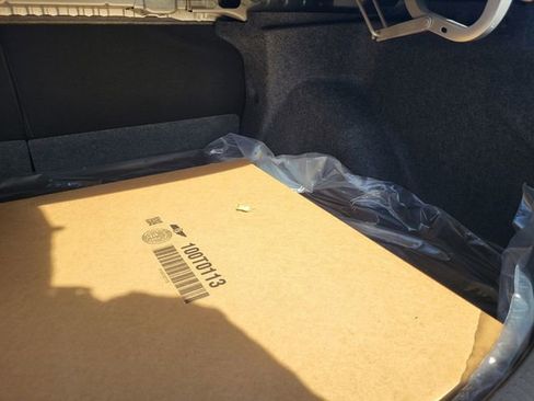 Used 2026 Toyota Corolla SE image 34