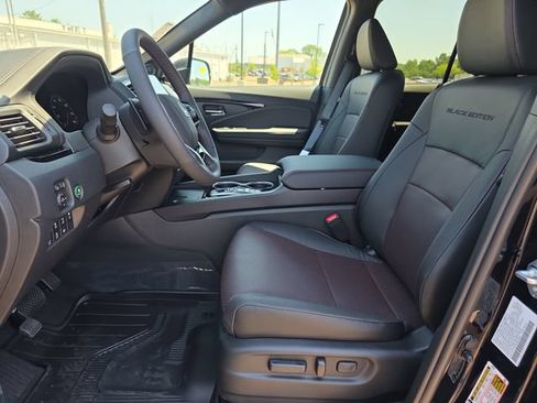 New 2026 Honda Ridgeline Black Edition image 6