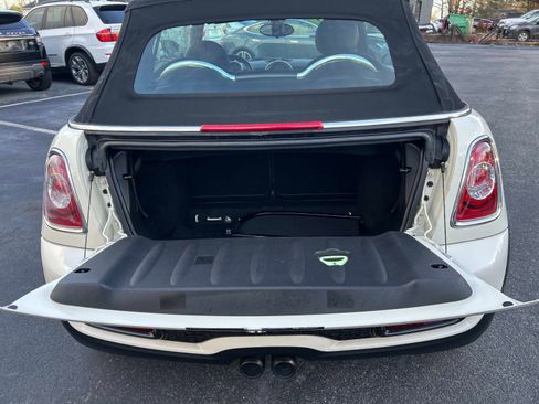 Used 2015 MINI Cooper S image 12