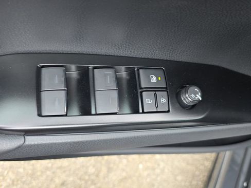 New 2026 Toyota Camry SE image 27