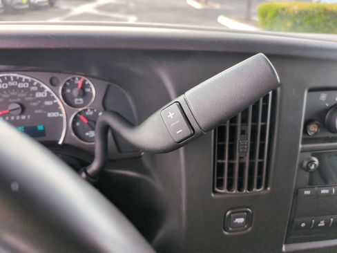 Used 2022 Chevrolet Express 2500 Extended w/ Driver Convenience Package image 16