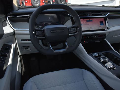 New 2026 Jeep Cherokee Laredo AWD/4WD image 18