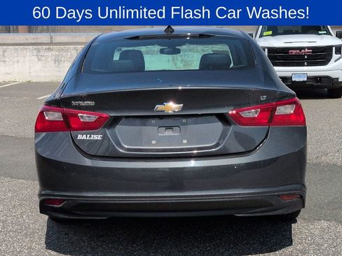 Certified 2018 Chevrolet Malibu LT w/ Leather Package image 4