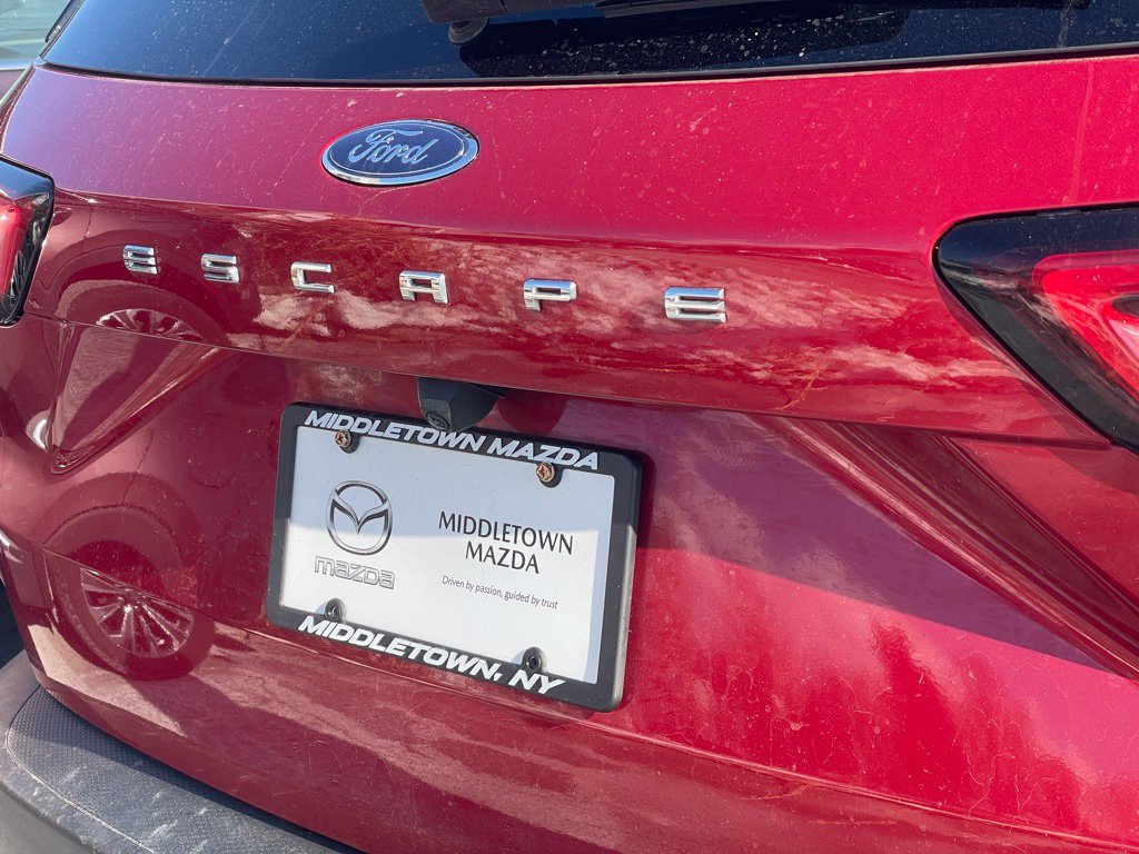 Used 2025 Ford Escape ST-Line Select AWD/4WD image 30