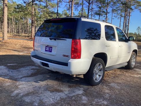 Used 2014 GMC Yukon SLT image 5