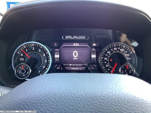 Used 2024 RAM 1500 Laramie RWD image 13
