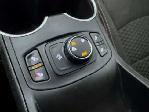 Used 2018 GMC Terrain SLE w/ Driver Convenience Package AWD/4WD image 23