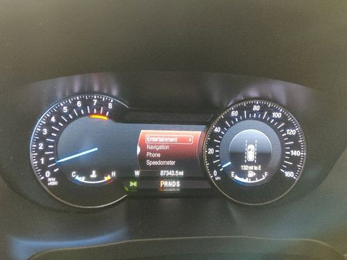 Used 2018 Ford Explorer Platinum image 23