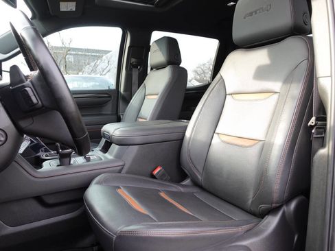 Used 2024 GMC Sierra 1500 AT4 w/ AT4 Premium Package image 18