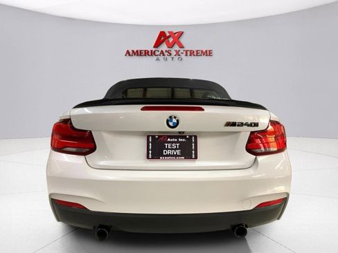 Used 2018 BMW M240i Convertible image 5