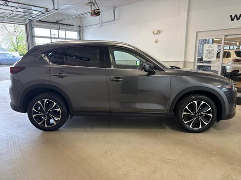 Used 2023 MAZDA CX-5 AWD 2.5 S w/ Premium Plus Pkg image 6
