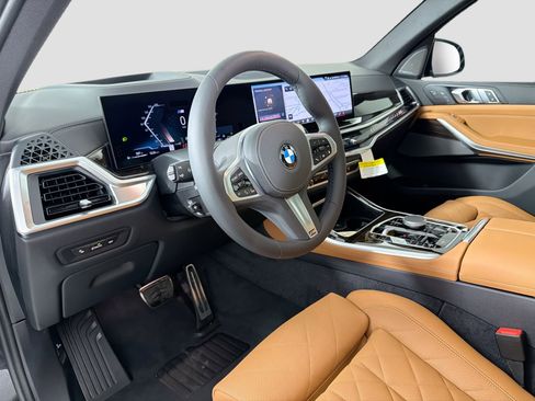 New 2026 BMW X5 xDrive40i w/ M Sport Package image 9