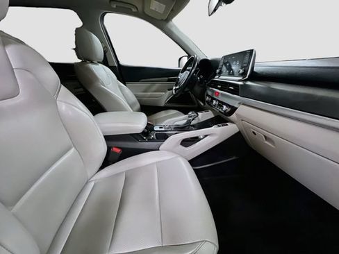 Certified 2021 Kia Telluride S FWD image 30
