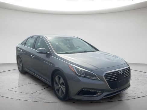 Used 2017 Hyundai Sonata Limited FWD image 1