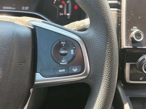 Used 2018 Honda CR-V EX image 16