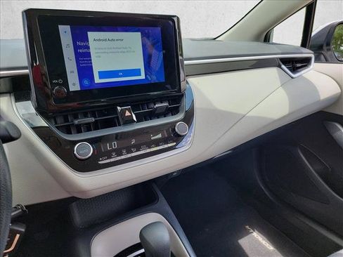 Used 2024 Toyota Corolla LE FWD image 18