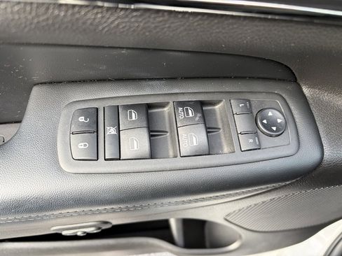 Used 2019 Jeep Grand Cherokee Limited X image 10