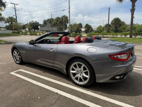 Used 2013 Maserati GranTurismo Convertible RWD image 4