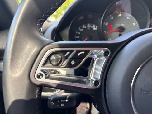 Used 2025 Porsche 718 Cayman S image 23