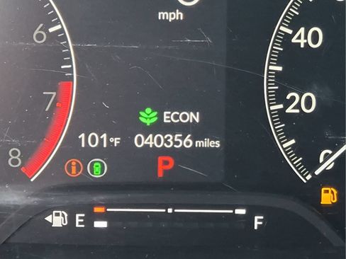 Used 2023 Honda Civic Sport image 11