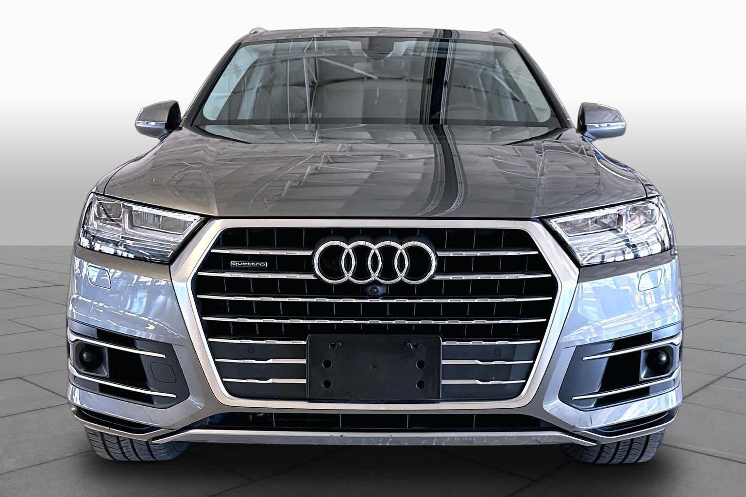 Used 2018 Audi Q7 3.0T Prestige AWD/4WD image 3