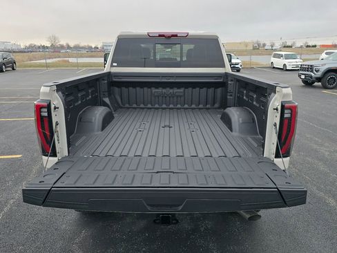 New 2026 GMC Sierra 2500 AT4X AWD/4WD image 31