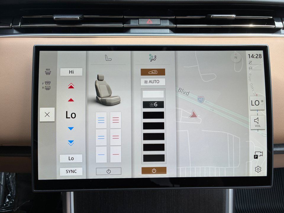 New 2026 Land Rover Range Rover SE AWD/4WD image 18