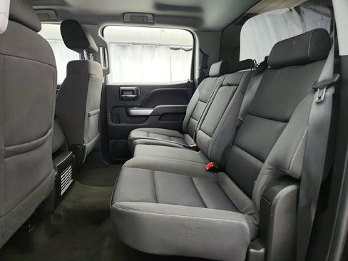 Used 2018 Chevrolet Silverado 1500 LT w/ LT Eassist Package AWD/4WD image 22