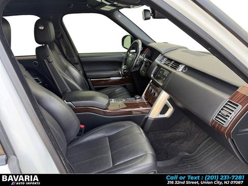 Used 2016 Land Rover Range Rover Supercharged AWD/4WD image 17