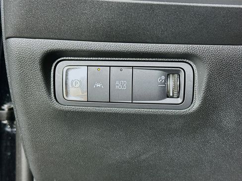 Used 2024 Honda Prologue EX image 17