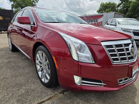 Used 2015 Cadillac XTS Luxury w/ Driver Awareness Package image 5