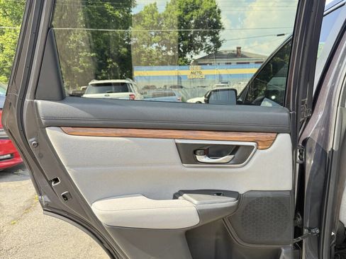 Used 2018 Honda CR-V EX image 11