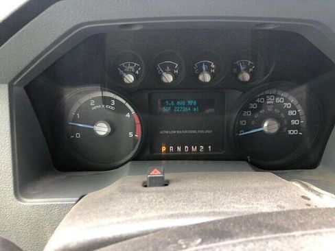 Used 2014 Ford F350 XL w/ Power Equipment Group image 5