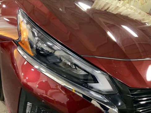 Used 2024 Nissan Altima 2.5 SV image 28