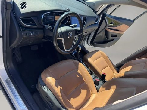 Used 2017 Buick Encore Essence FWD image 12