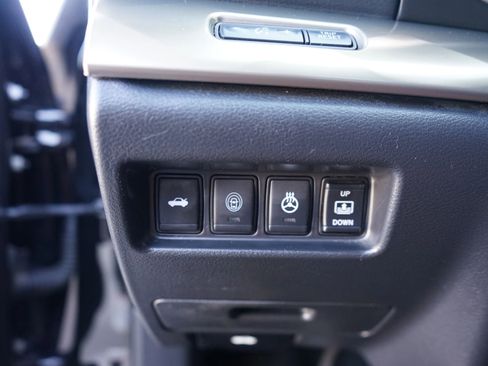 Used 2019 Nissan Maxima Platinum w/ Reserve Package image 17