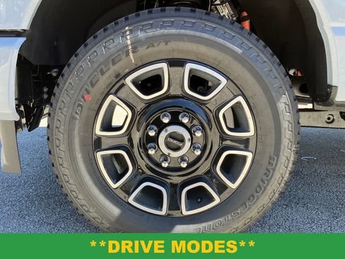 New 2026 Ford F350 Platinum AWD/4WD image 14
