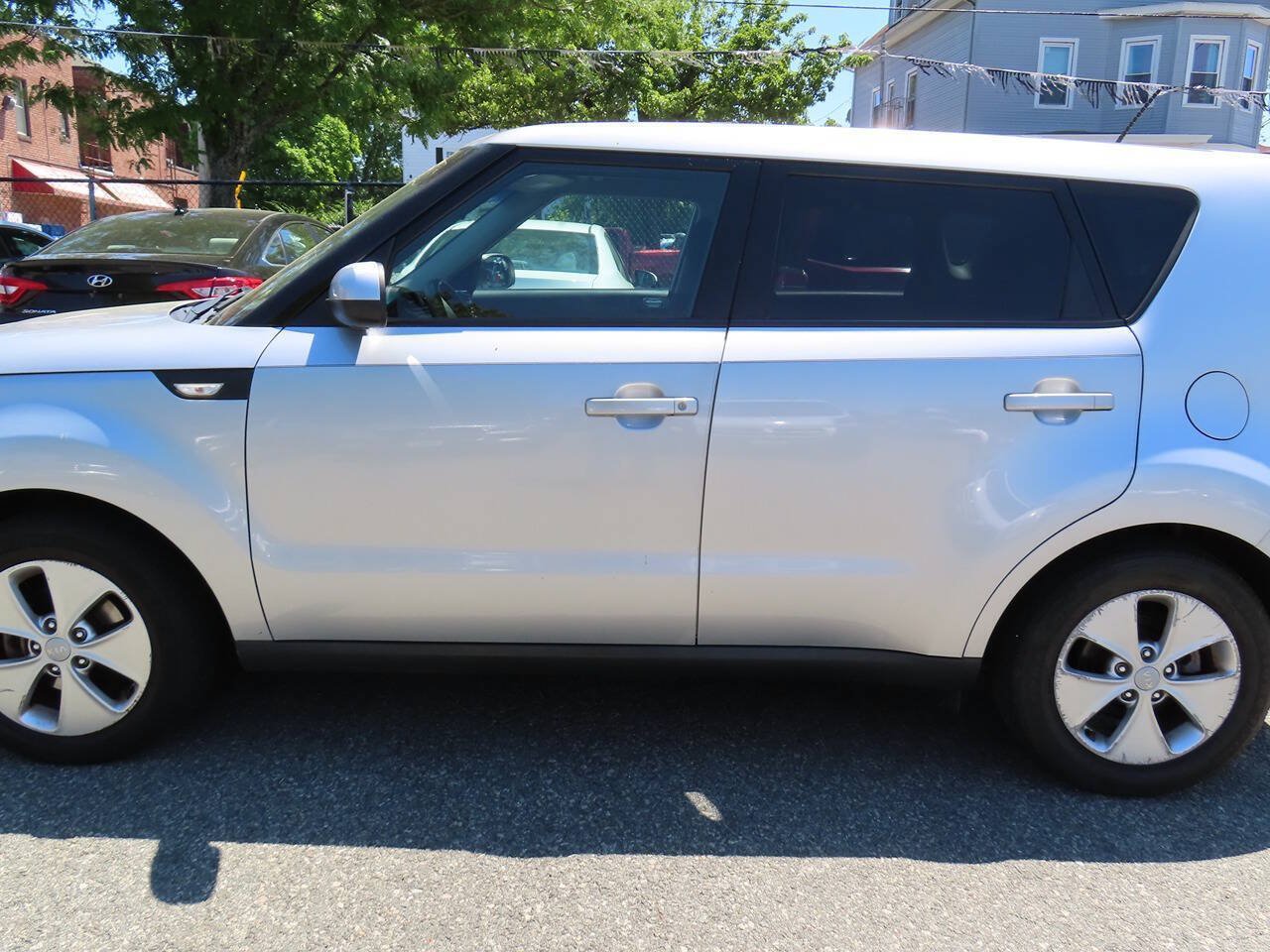 Used 2014 Kia Soul FWD image 5