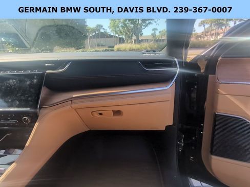 Used 2021 Jeep Grand Cherokee L Summit image 11