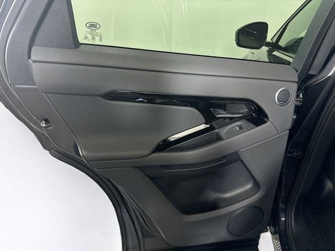 Used 2024 Land Rover Range Rover Evoque S image 27
