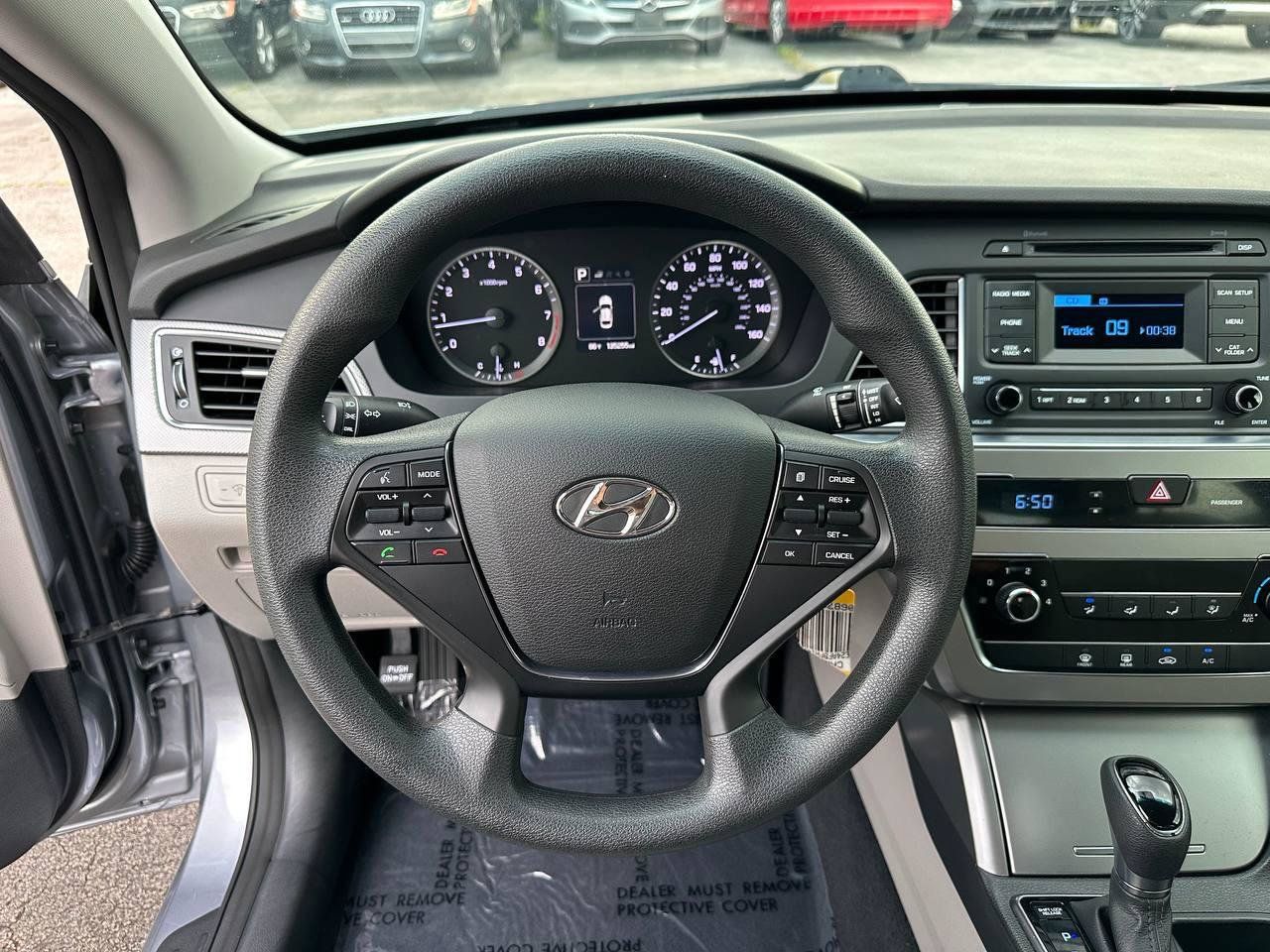 Used 2015 Hyundai Sonata SE FWD image 40