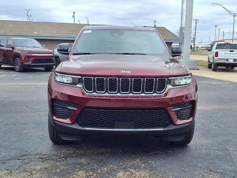 New 2026 Jeep Grand Cherokee Laredo AWD/4WD image 24